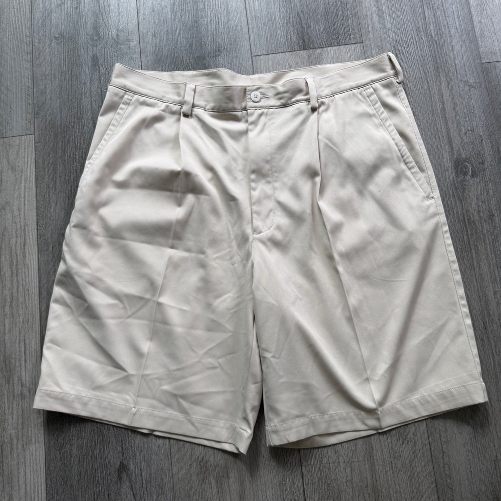 Nike Fit Dry Mens 36 Golf Shorts Beige Khaki Dri-Fit Flat Front Swoosh Logo